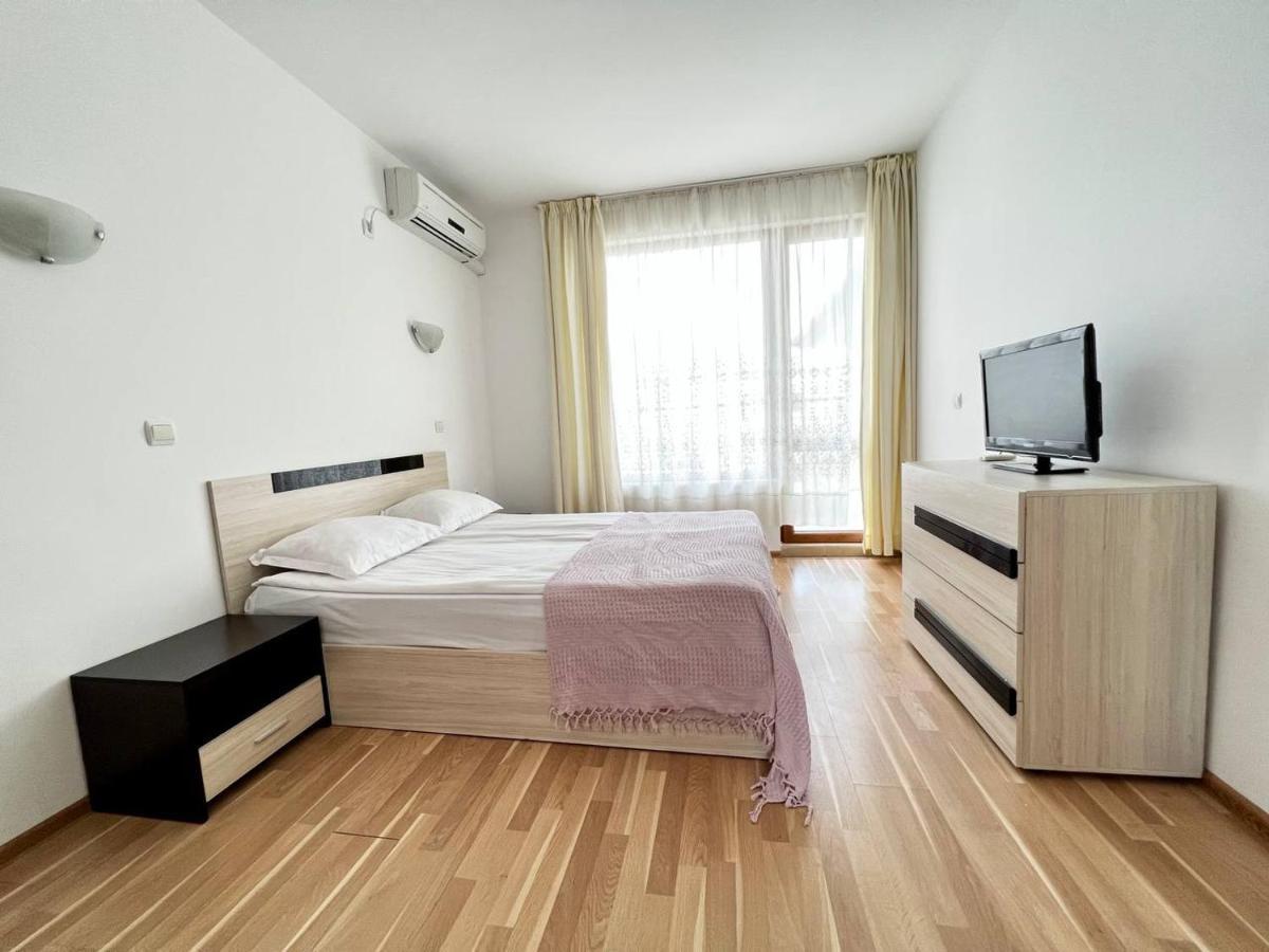 Dkapartments Diamond Bay Сонячний Берег Екстер'єр фото
